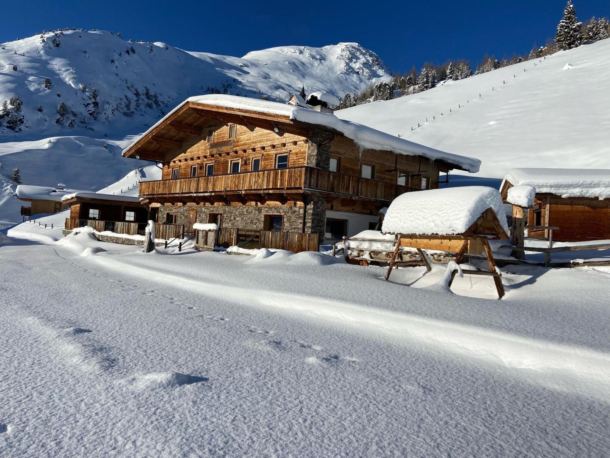 Unique Large Alpine Pasture In The Middle Of The Zillertal Mountains Vila Zellberg Exterior foto